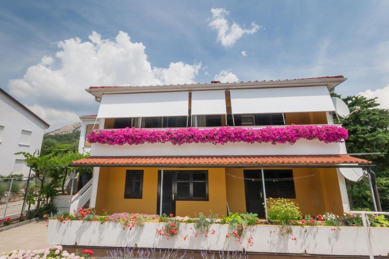Apartments Surfinia Baska  Bagian luar foto