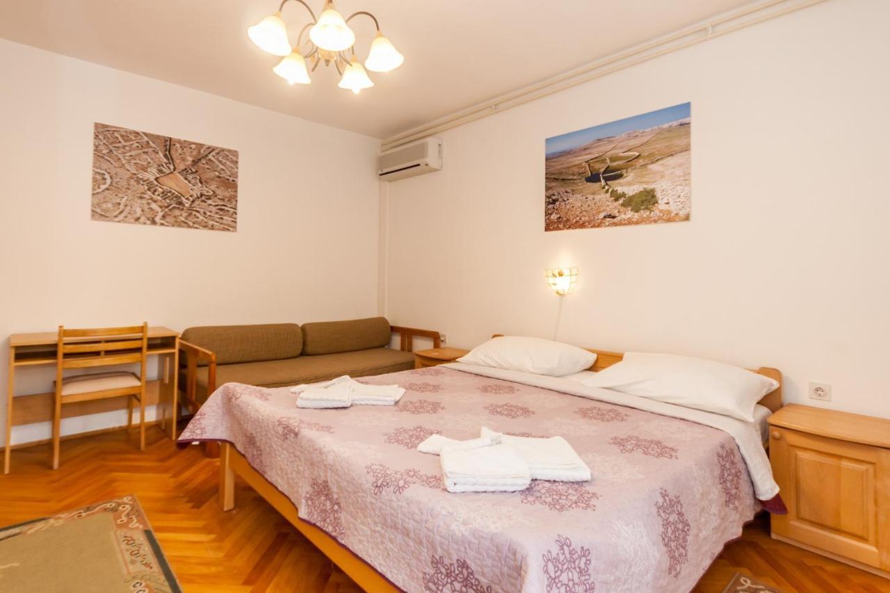 Apartments Surfinia Baska  Bagian luar foto