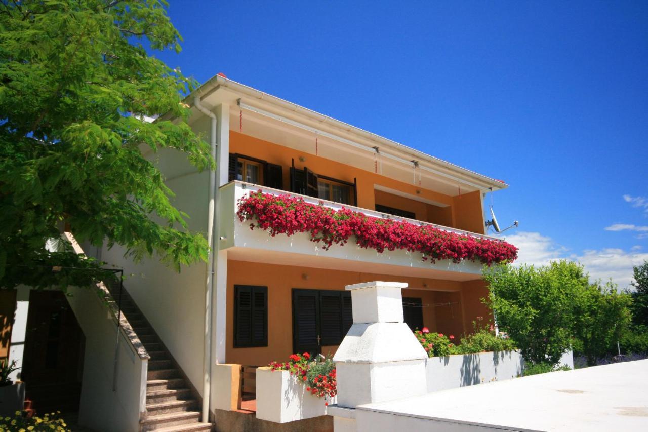 Apartments Surfinia Baska  Bagian luar foto